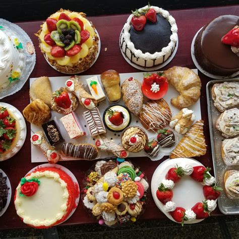 Circos bakery - Our team of expert bakers lovingly prepare everything from scratch, using the best ingredients and traditional, authentic recipe. We are proud to feature our famous cannoli, Italian pastries, cakes, breads, pies, fruit tarts, muffins, cheesecakes, butter cookies, and traditional Italian desserts – all hand made from scratch. You can …
